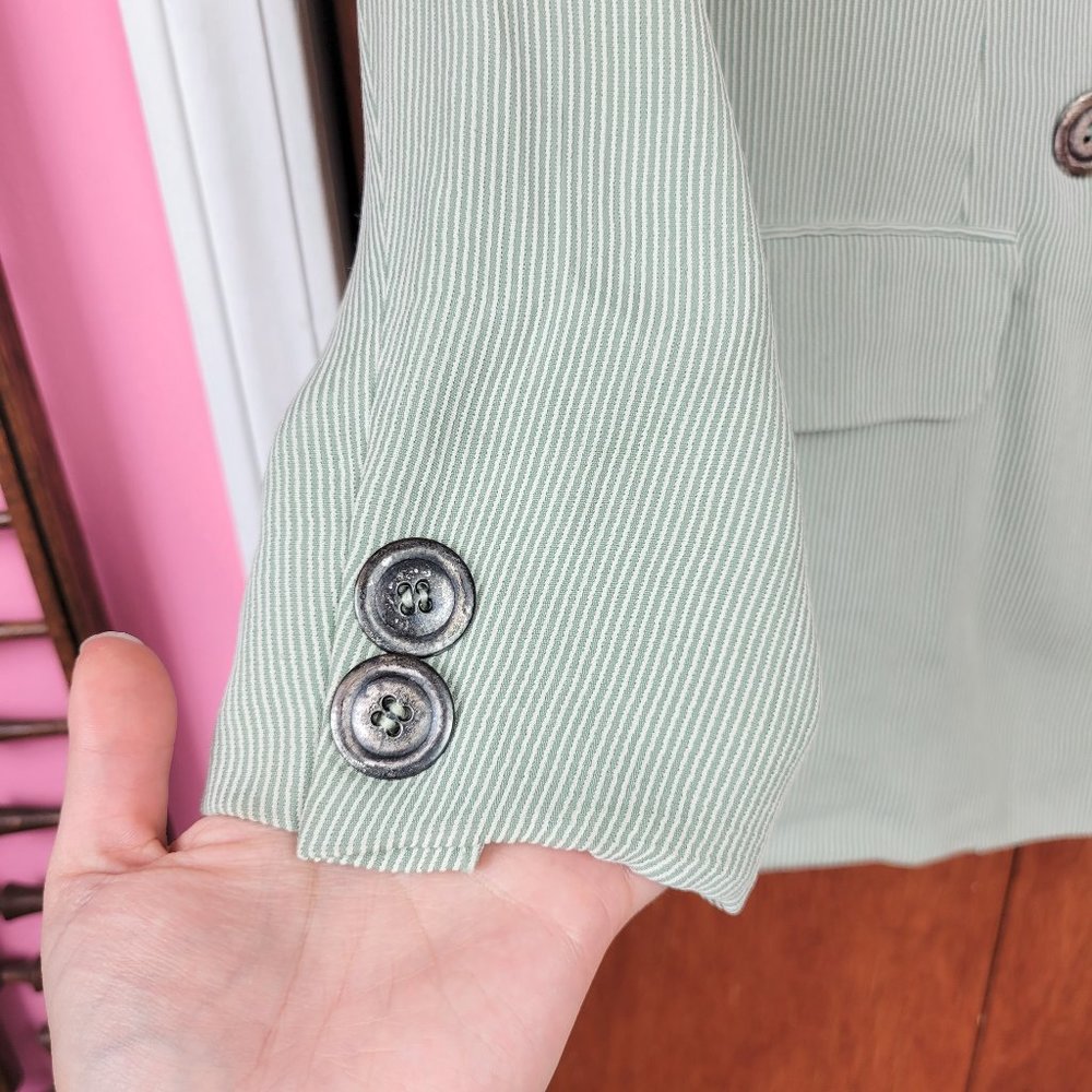 Vintage 80s/90s Sage Green Pinstripe Blazer Jacket - Picture 5 of 8